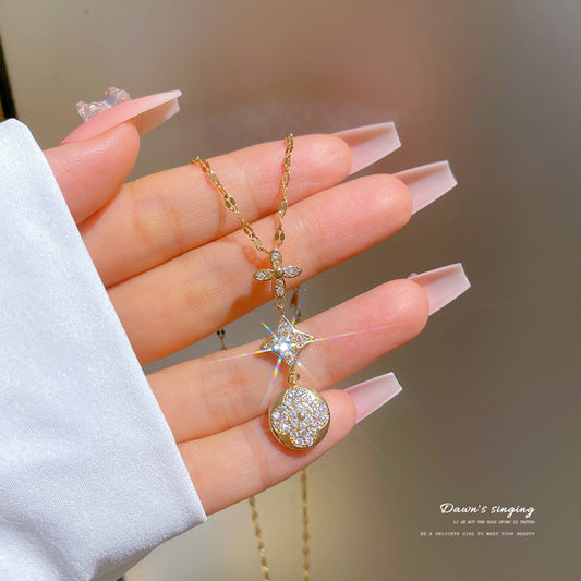 Collar colgante geométrico de lujo con diseño floral de planeta para mujer, cadena de clavícula de acero titanio con micropavé