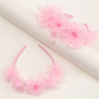 Sweet Princess-Style 3D Floral Headband for Girls Made of Fabric with Handcrafted Detailing