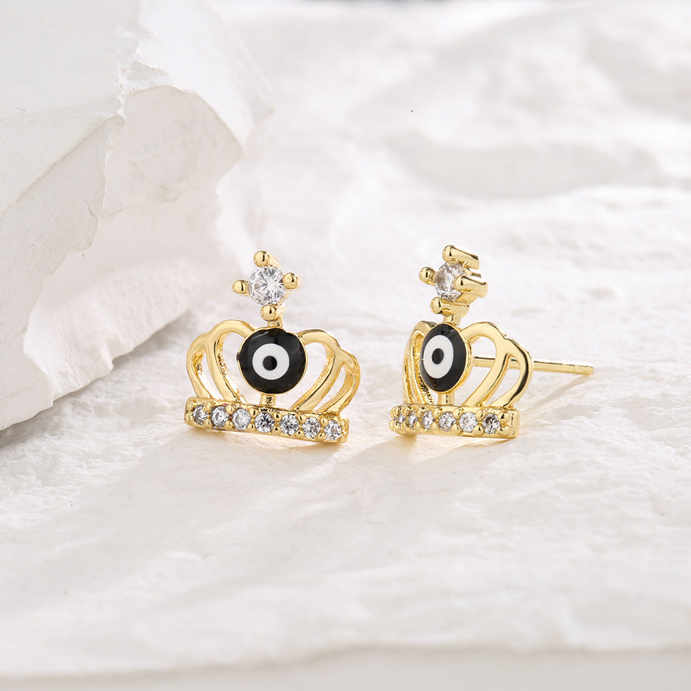 Orecchini a perno con corona geometrica personalizzata stile Ins, in rame con micro-pavé di zirconi e placcatura in oro 18K da donna