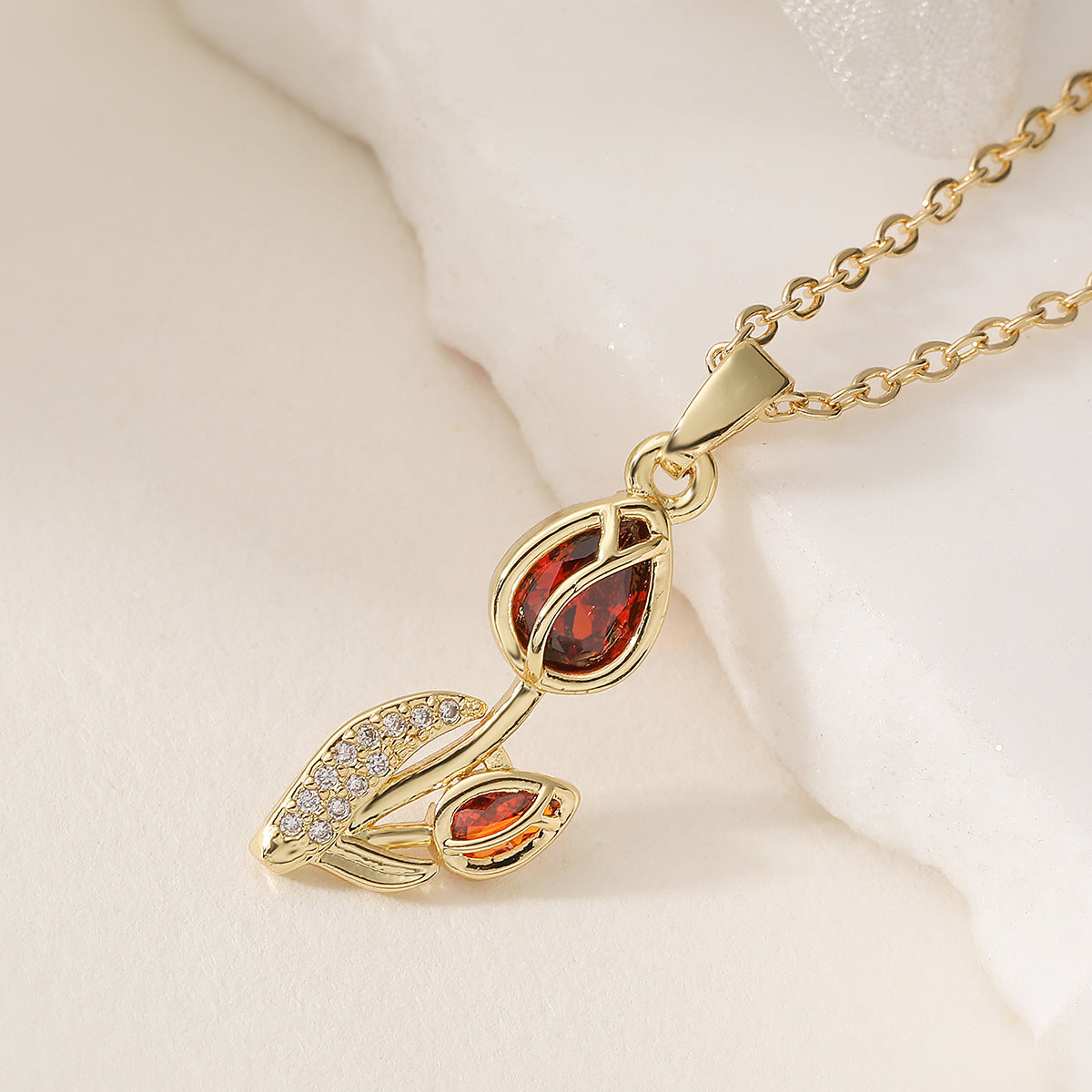 Elegant Minimalist Geometric Brass Rose Pendant Necklace for Women