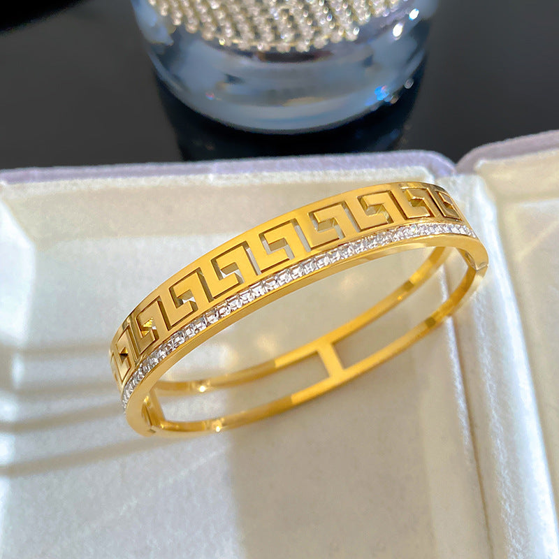 Vintage Elegant Rhinestone Inlaid Geometric Pattern Titanium Steel Bracelet for Women