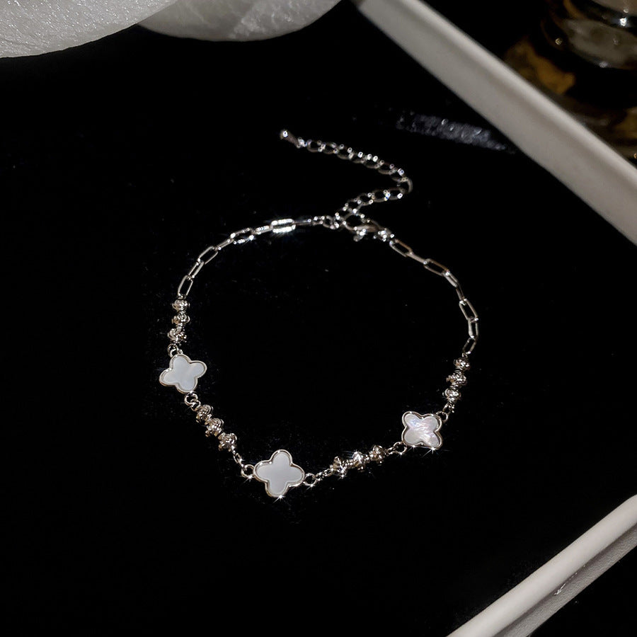 Luxury Elegant Geometric Round Cubic Zirconia Inlaid Brass Bracelet for Women