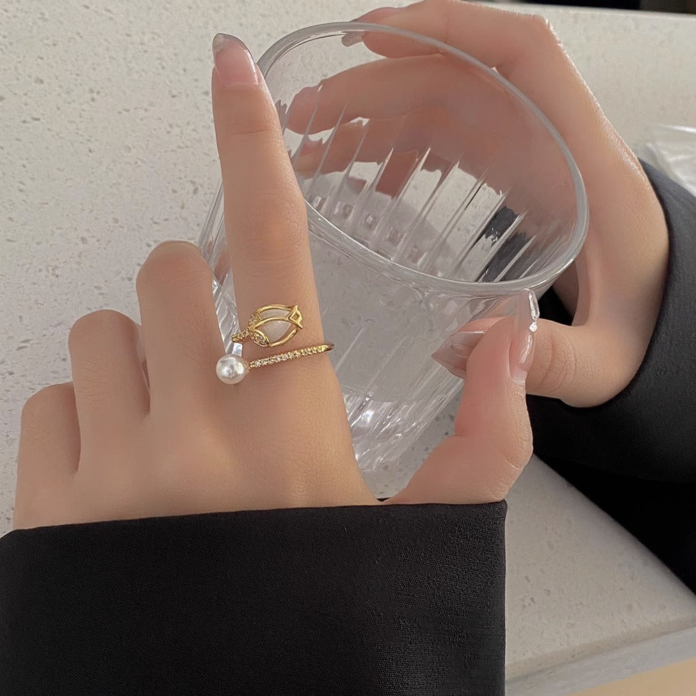 Minimalist Letter-Shaped Gold-Plated Copper Adjustable Ring for Women with Luxe Feel and Index Finger Styling