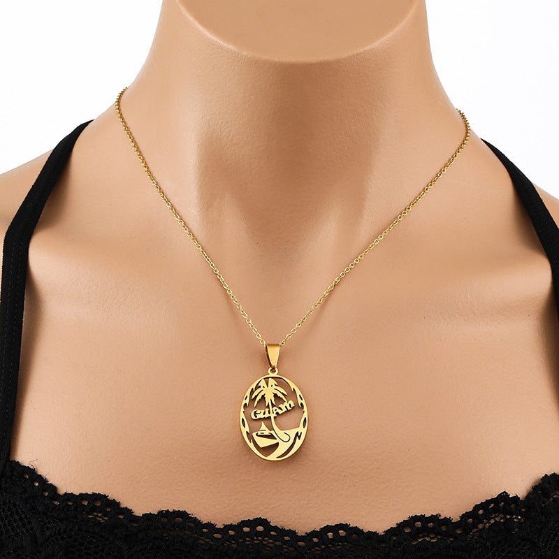 Collana unisex con ciondolo a lettera in acciaio inossidabile di moda, con charm in acciaio al titanio e finitura placcata