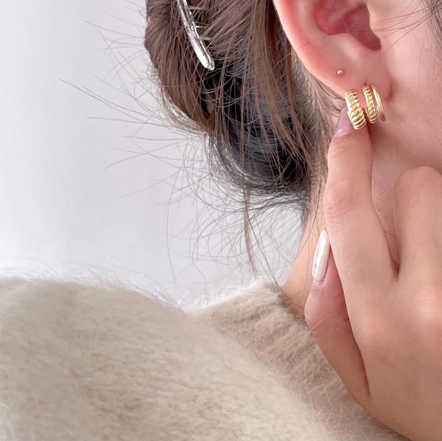 Minimalist Geometric Double-Hoop Earrings for Women in 925 Sterling Silver with Plated Finish