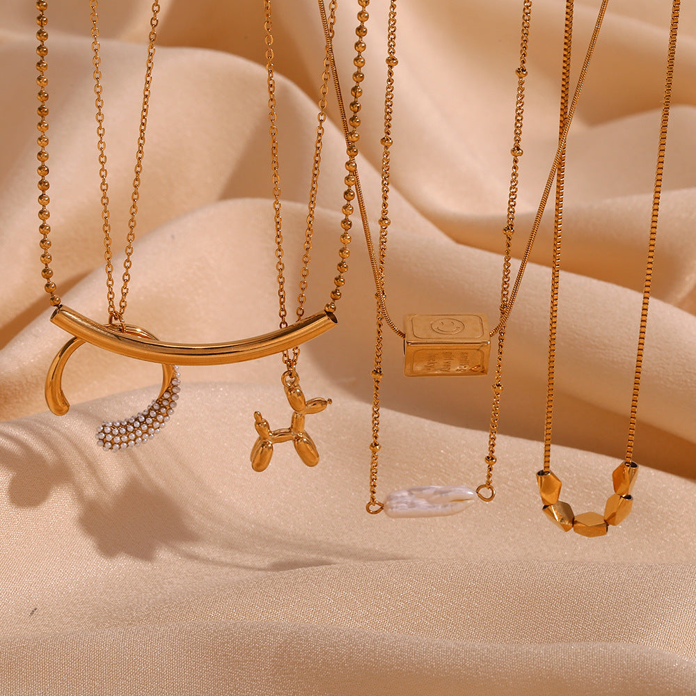 Minimalist Geometric Smile Pendant Necklace for Women in Stainless Steel with 18K Gold Plating