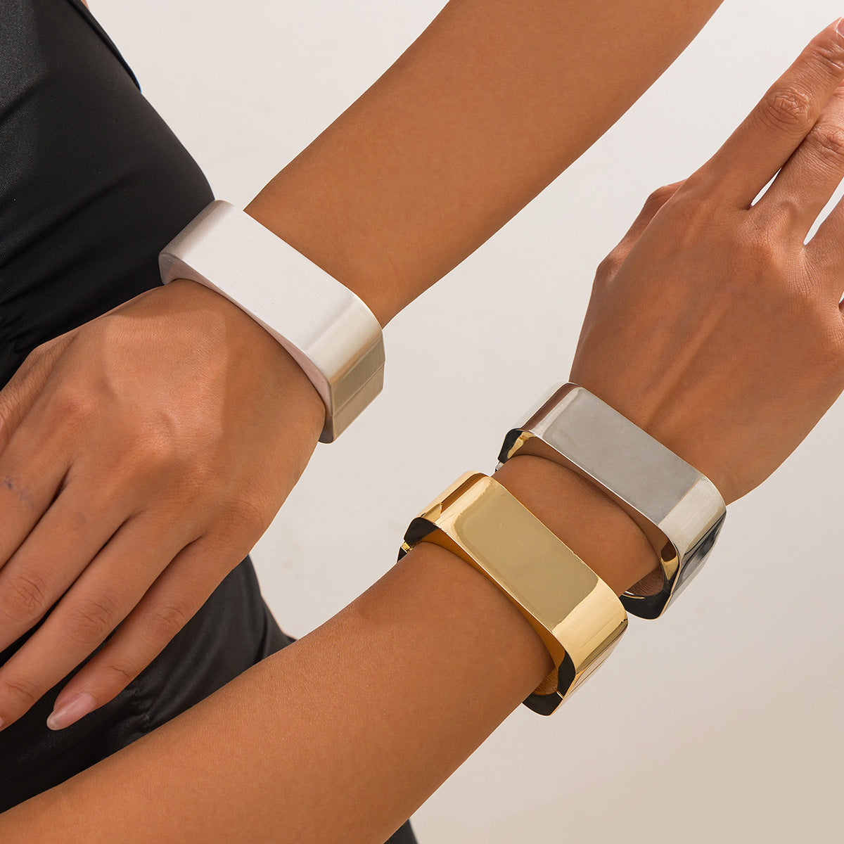 Fashion Geometric Square Plated Zinc Alloy Wide Cuff Bracelet Set