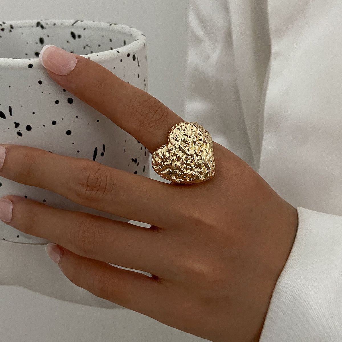 Minimalist Plated Alloy Heart Ring for Women
