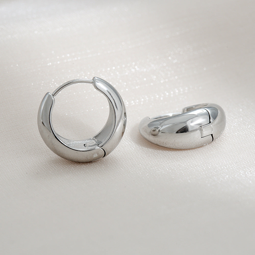 Pendientes de aro en forma de U de acero inoxidable chapados en oro con estilo francés minimalista para mujer