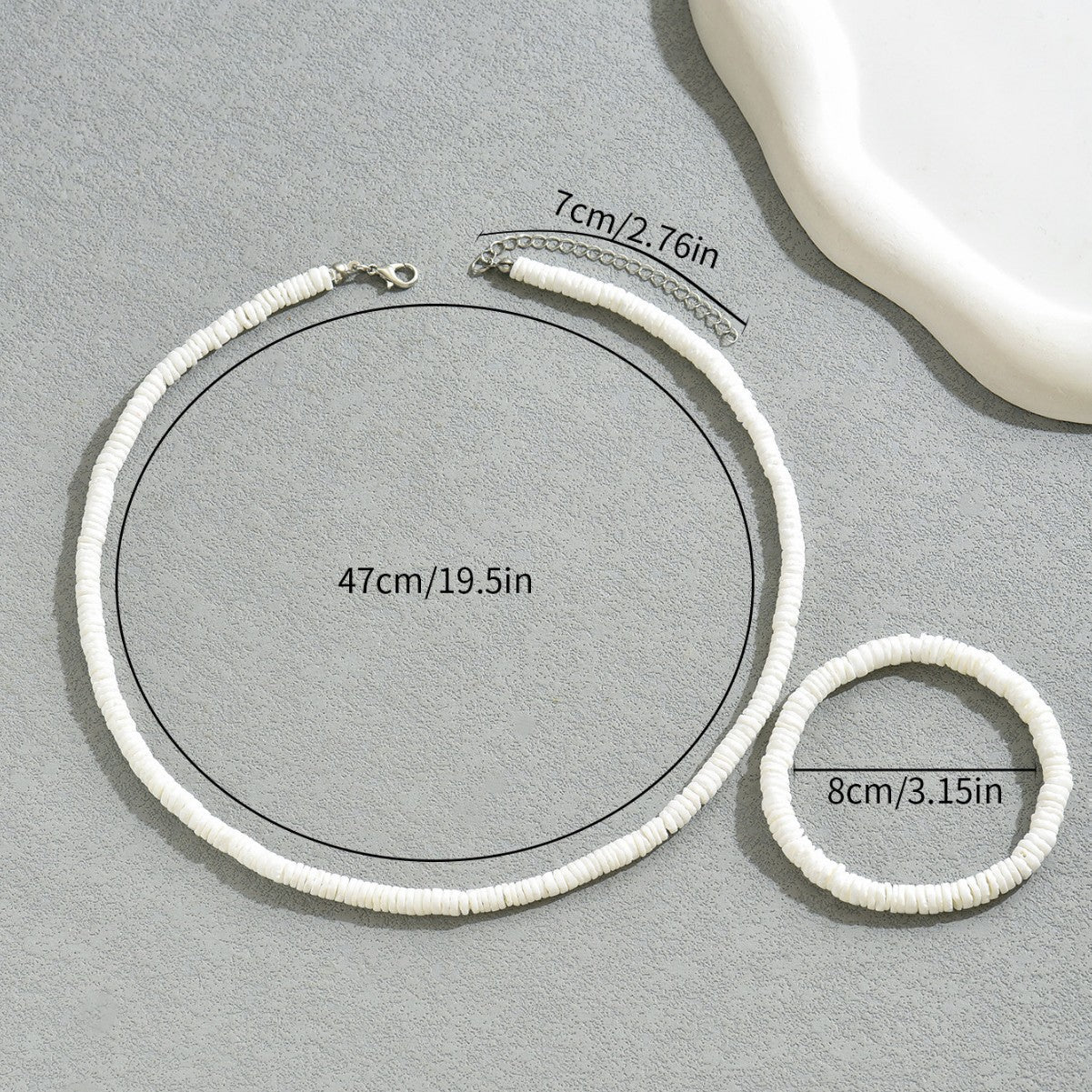 Set Collana con Ciondolo a Conchiglia Intrecciata Stile Vacanza Geometrico per Donna con Catena a Clavicola e Bracciale