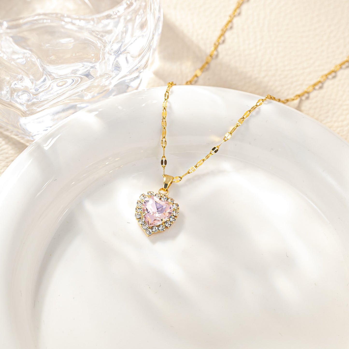 Minimalist Sweet Heart Shape Titanium Steel Necklace with Rhinestone Inlay for Women