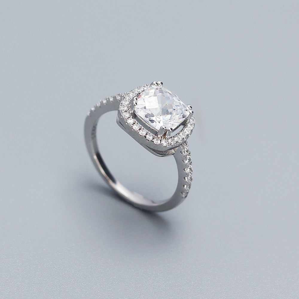 Anello da Donna di Lusso Geometrico Lucido con Zirconi in Argento Sterling 925
