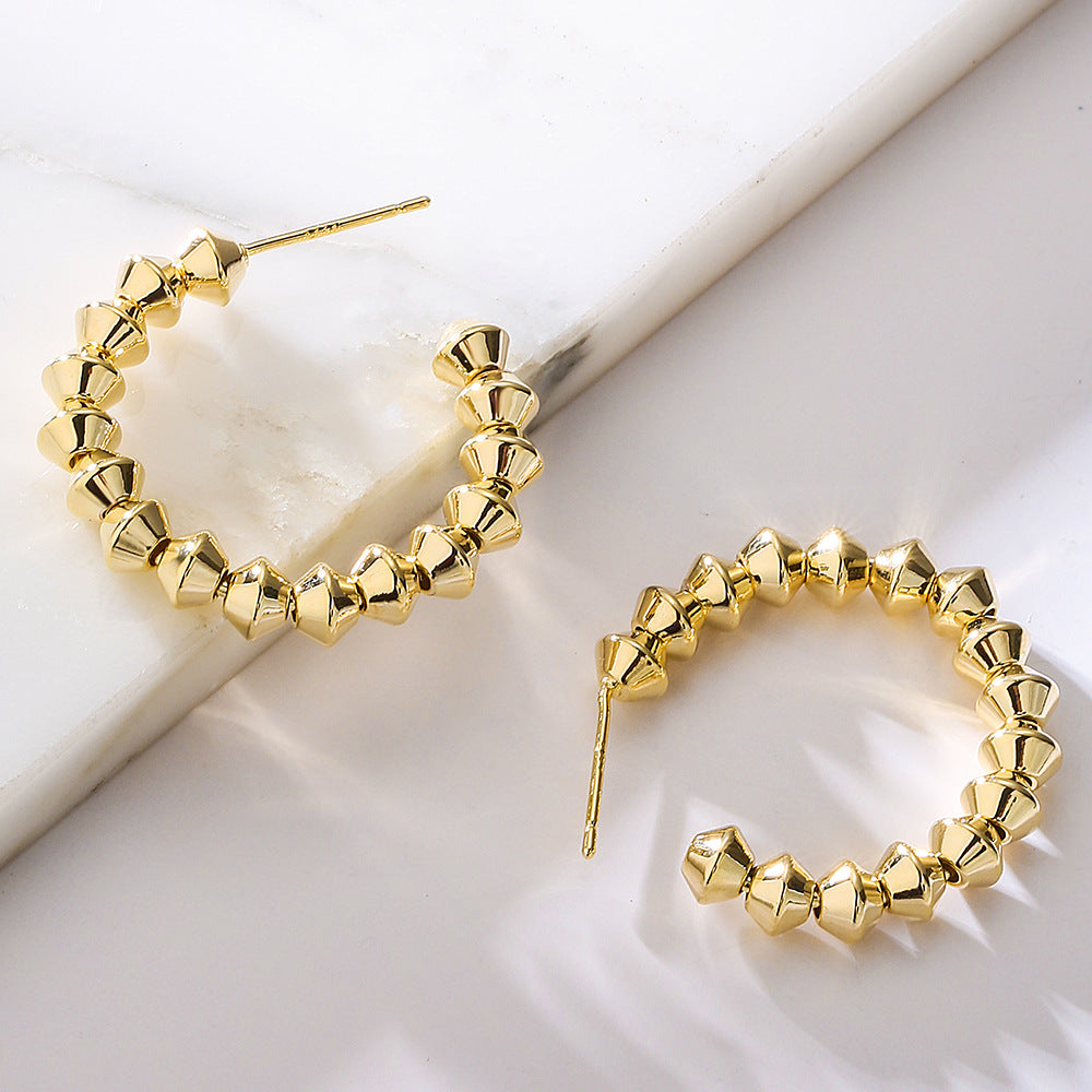 Orecchini da donna minimalisti geometrici a C in rame placcati oro