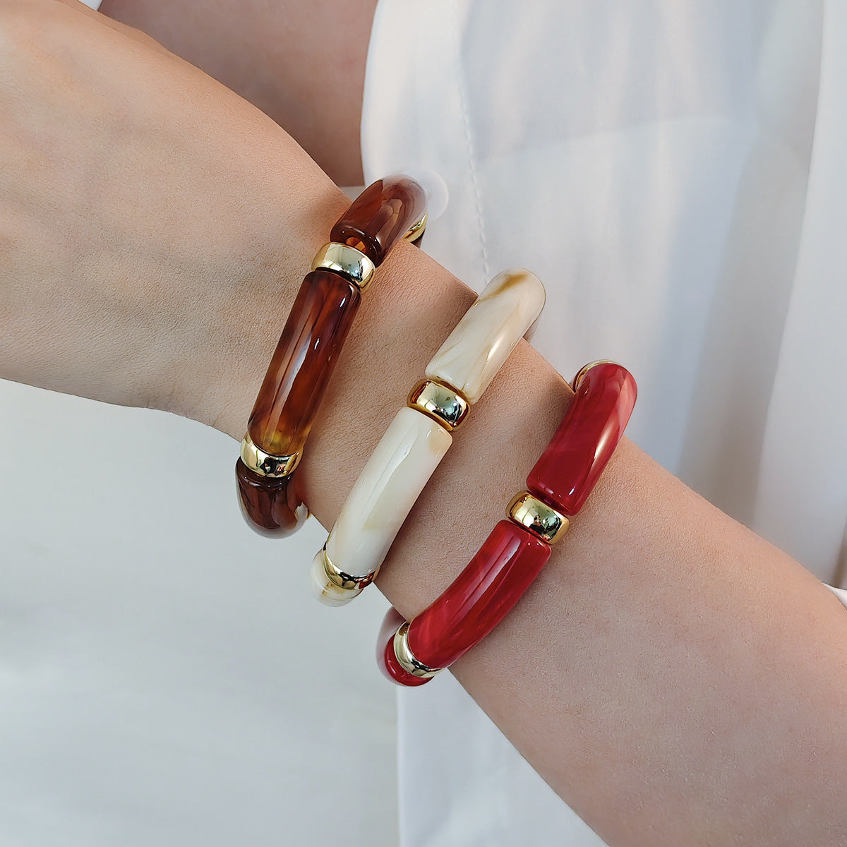 Vintage Polished Acrylic Bracelet with Marble Texture