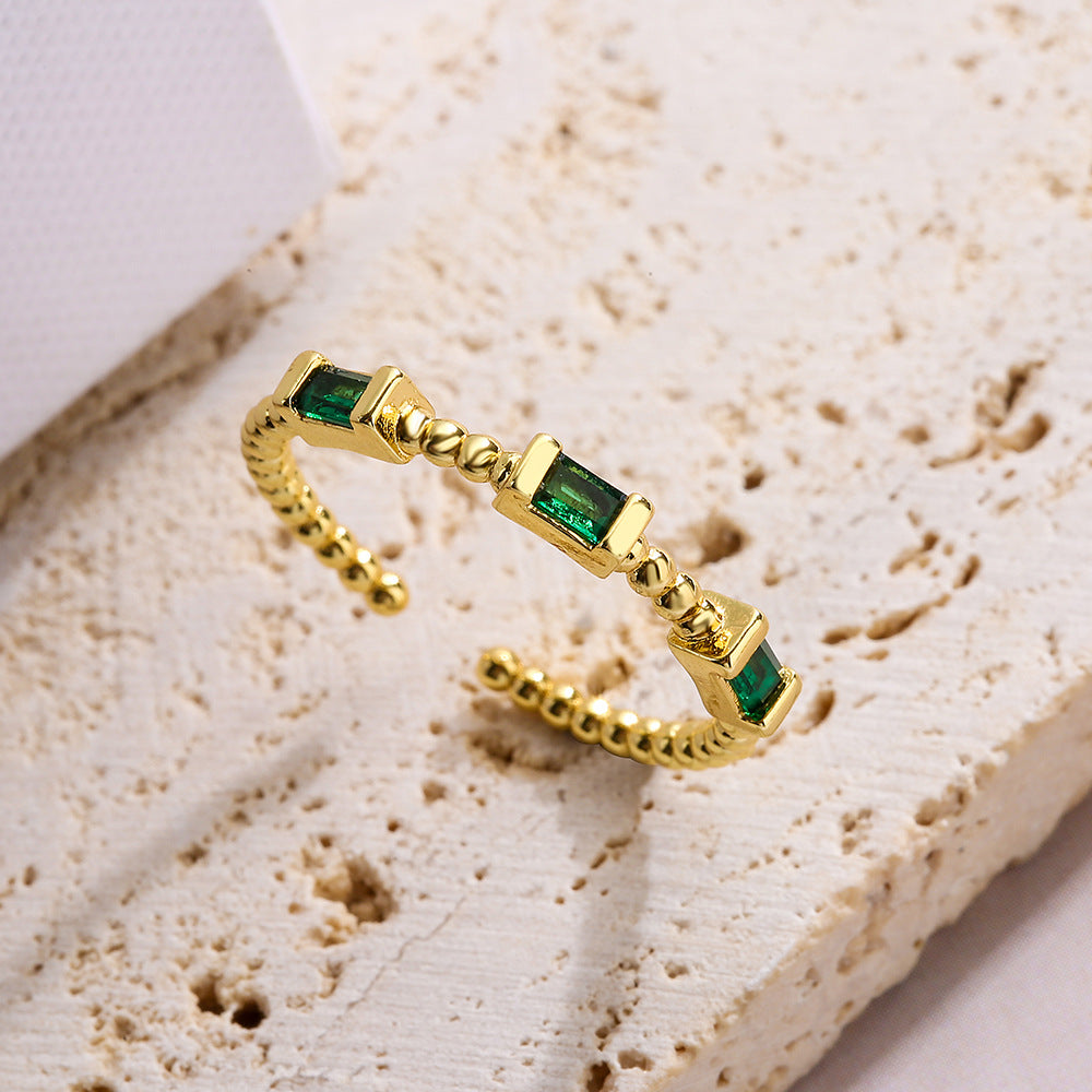Anello Aperto Geometrico Minimalista da Donna in Ottone Placcato Oro Vero con Intarsio di Zirconi