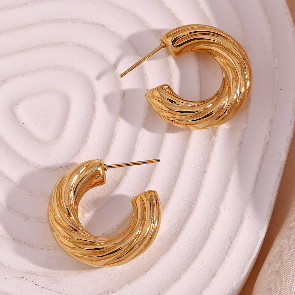 Orecchini a cerchio a filo cavo a C geometrici minimalisti in acciaio inossidabile da donna con placcatura in oro 18 carati
