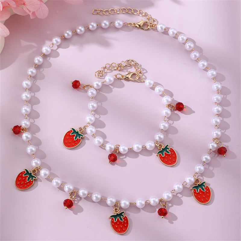 Set di Collana Minimalista a Forma di Fiocco in Resina con Perline a Ciliegia e Cuore per Ragazze, Gioielli Dolci Ispirati alle Perle