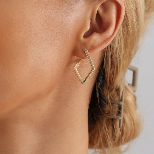 Orecchini a perno da donna geometrici minimalisti a rombo con finitura placcata in metallo