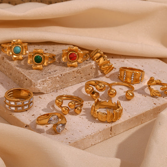 Vintage-Inspired Geometric Stainless Steel Ring with 18K Gold Plating and Micro-Pave Heart Flower Design for Women