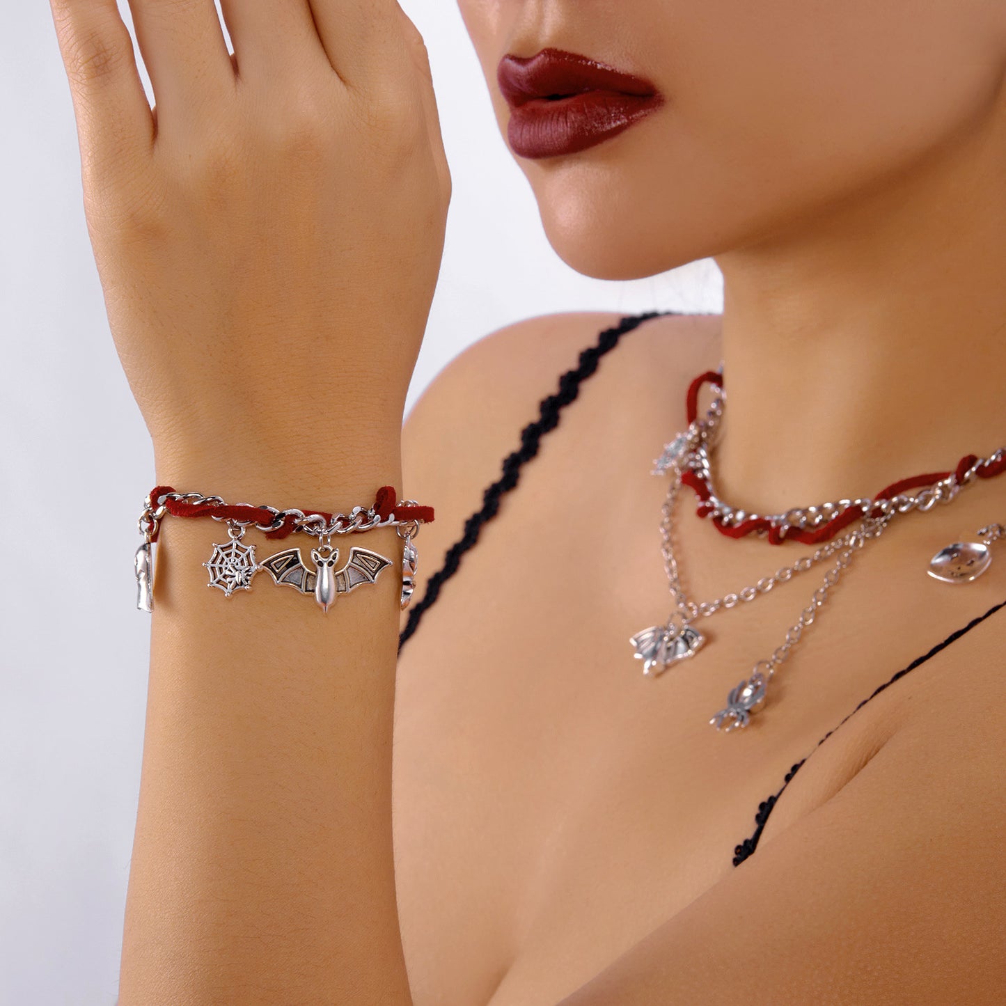 Juego de collar y pulsera góticos oscuros para Halloween con dijes de calabaza, fantasma, murciélago y araña, joyas chapadas en aleación para unisex