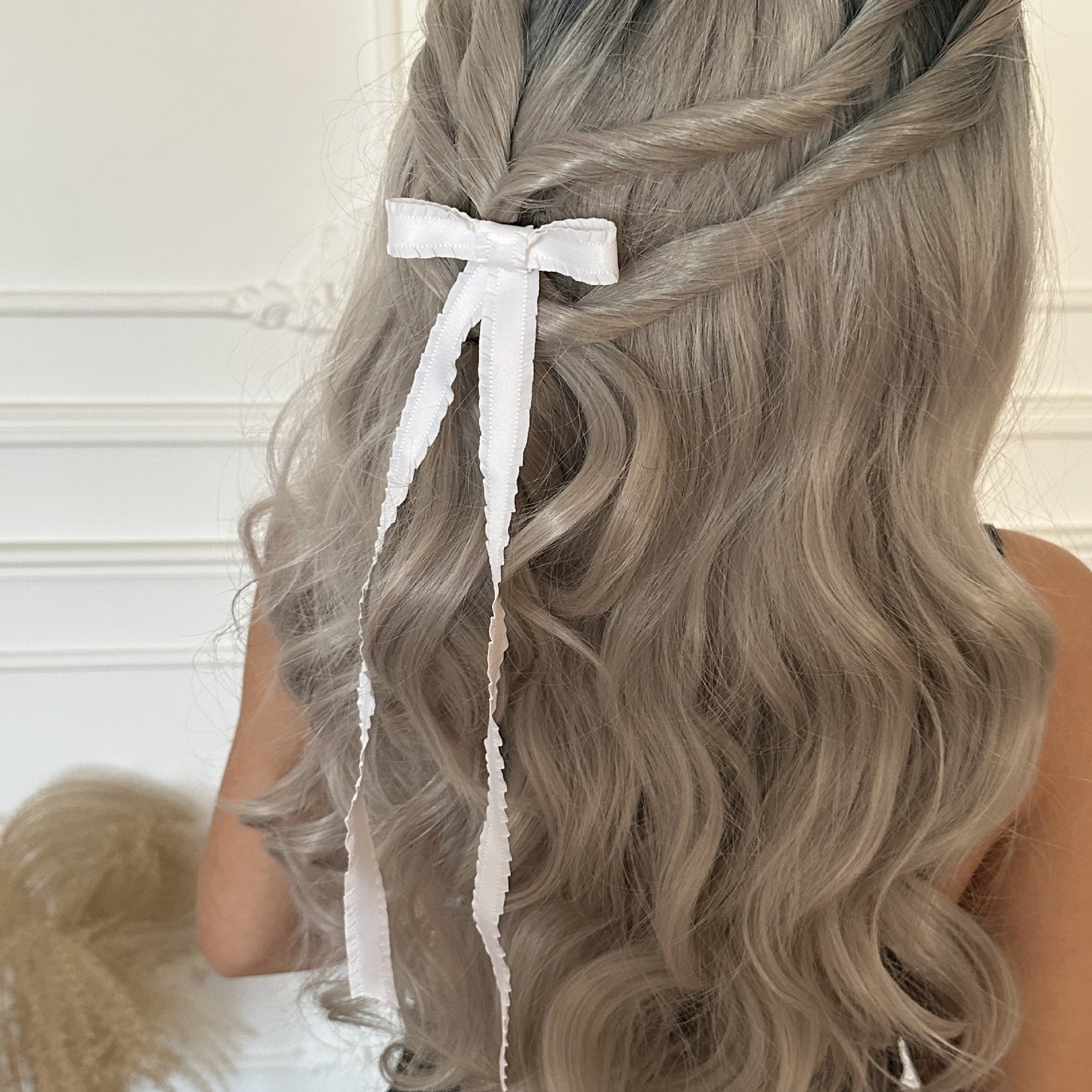 Minimalist Pleated Fabric Bow Hair Clip for Women