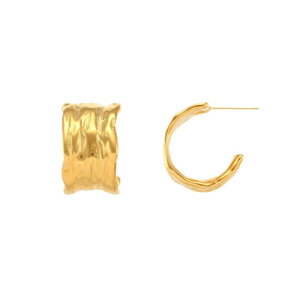 Orecchini a Cerchio a C Minimalisti Geometrici in Acciaio Inossidabile con Placcatura in Oro 18K e Finitura Martellata Testurizzata