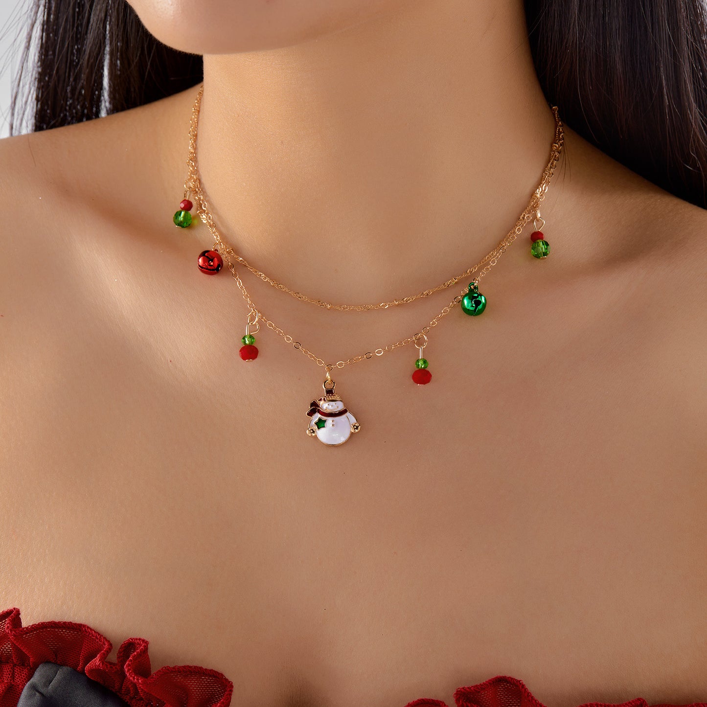 Fashionable Christmas Pendant Necklace for Women with Santa Elk Snowman Charms Zinc Alloy Electroplated Holiday Jewelry