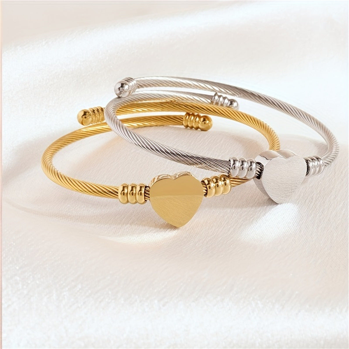 Minimalist Heart-Shaped Stainless Steel Bracelet for Women with Polished Finish