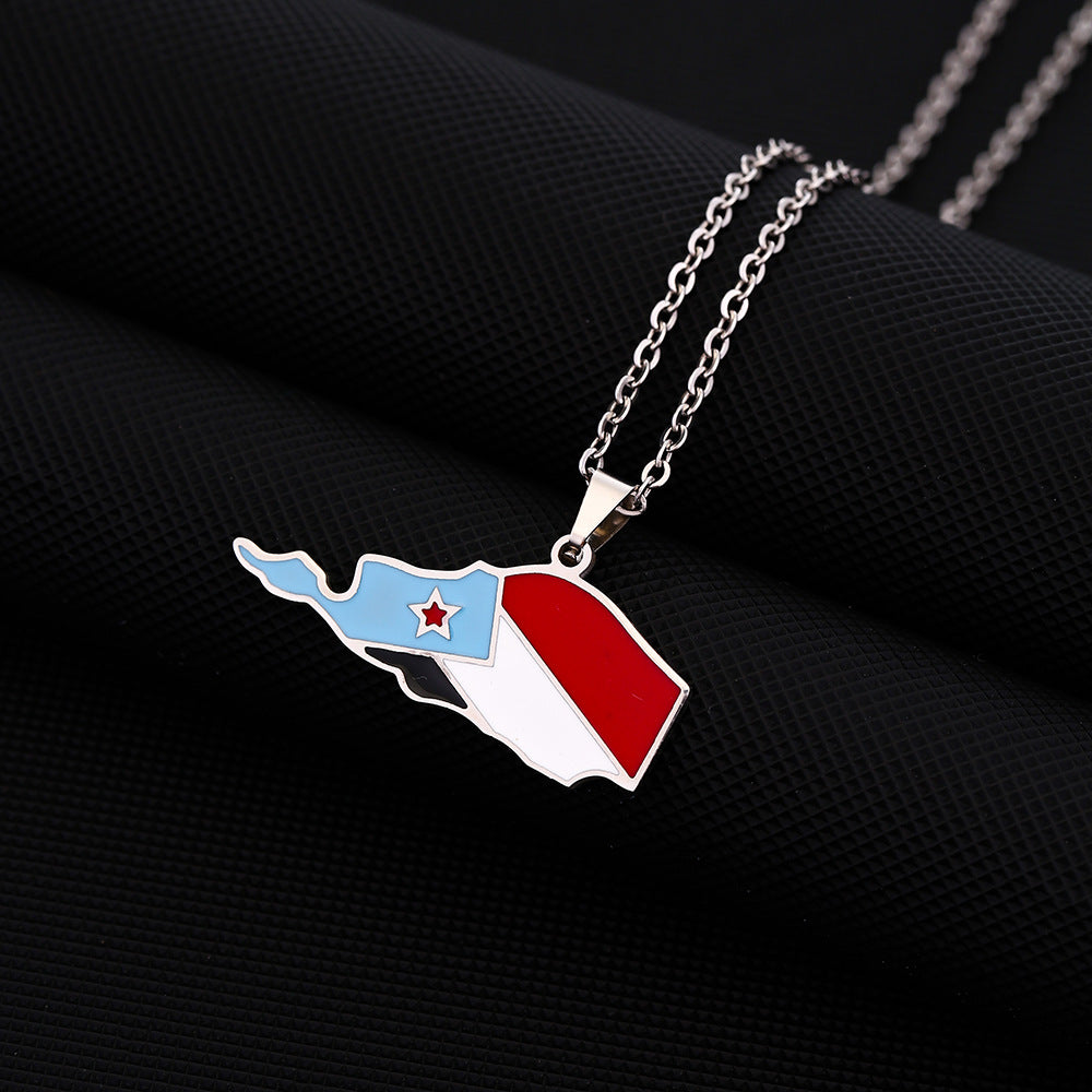 Collana con Pendente a Mappa dello Yemen Geometrica Stile Etnico in Acciaio Inossidabile con Pendente in Acciaio al Titanio e Finitura Elettroplaccata su Catena a Maglie O