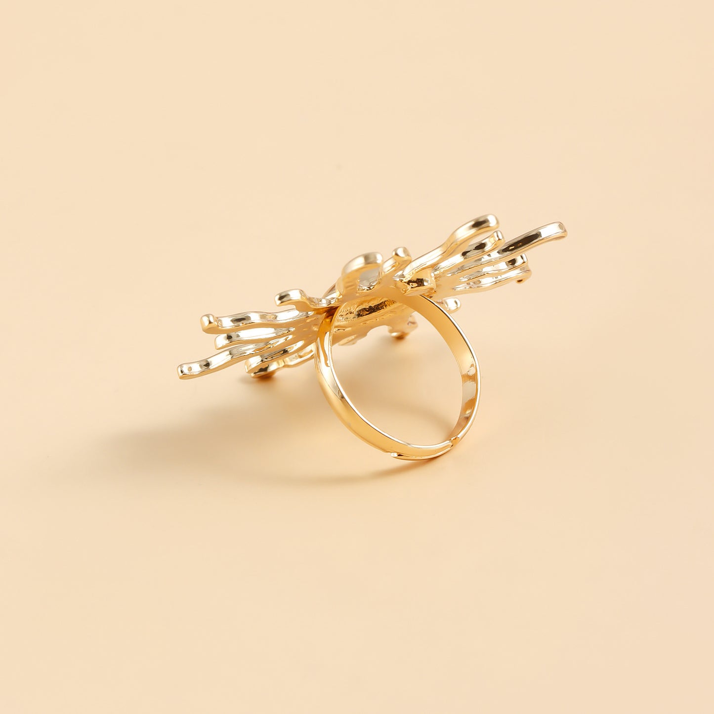 Anillo geométrico en forma de girasol bohemio para mujer con acabado metálico electrochapado