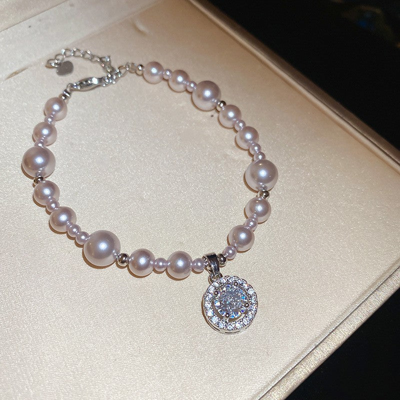Elegante pulsera geométrica de perlas para mujer con detalles de pedrería, acabado chapado, estilo minimalista para oficina, joyería de lujo para uso diario