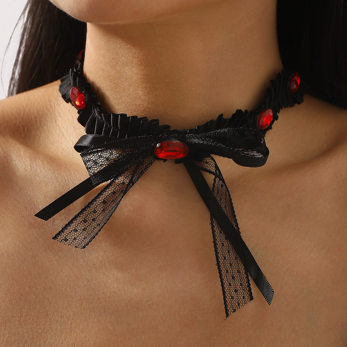 Dark Romantic Lace Bow Choker Necklace with Rhinestone Accents for Women Minimalist Geometric Locket Style