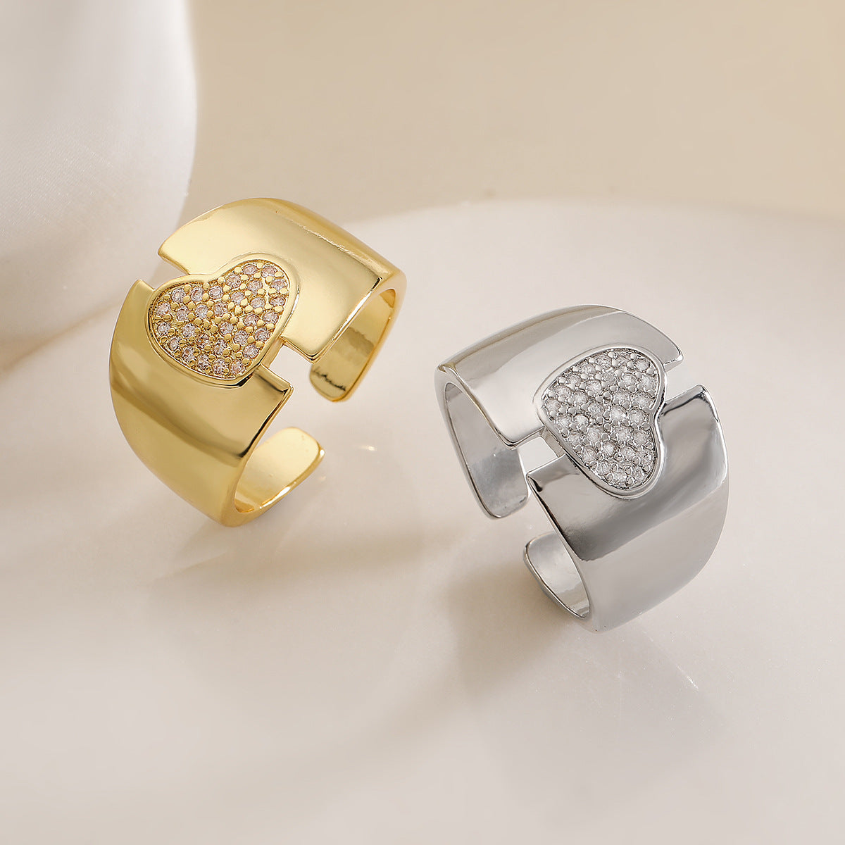 Minimalist Heart-Shaped Copper Ring with Micro-Pave Zirconia for Women
