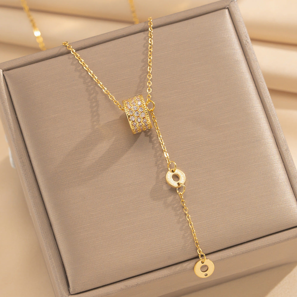 Minimalist Luxury Geometric Letter Titanium Steel Necklace with 18K Gold Plated Copper and Zircon Pendant for Women