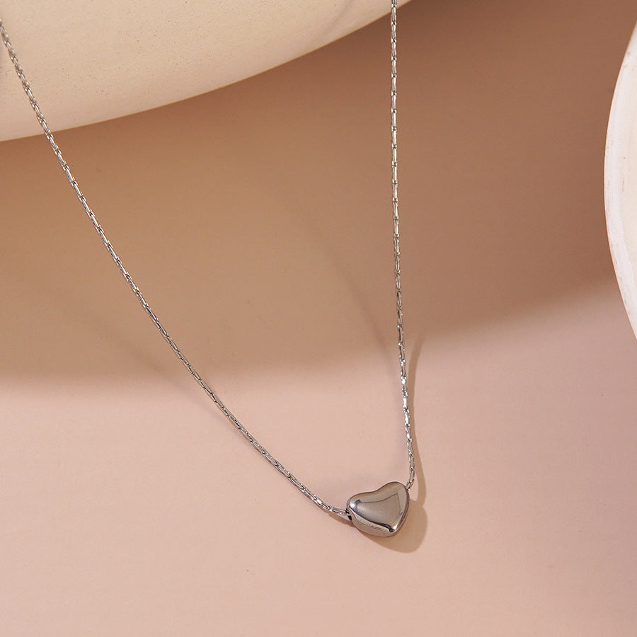 Elegante collana a cuore placcata in acciaio inossidabile da donna