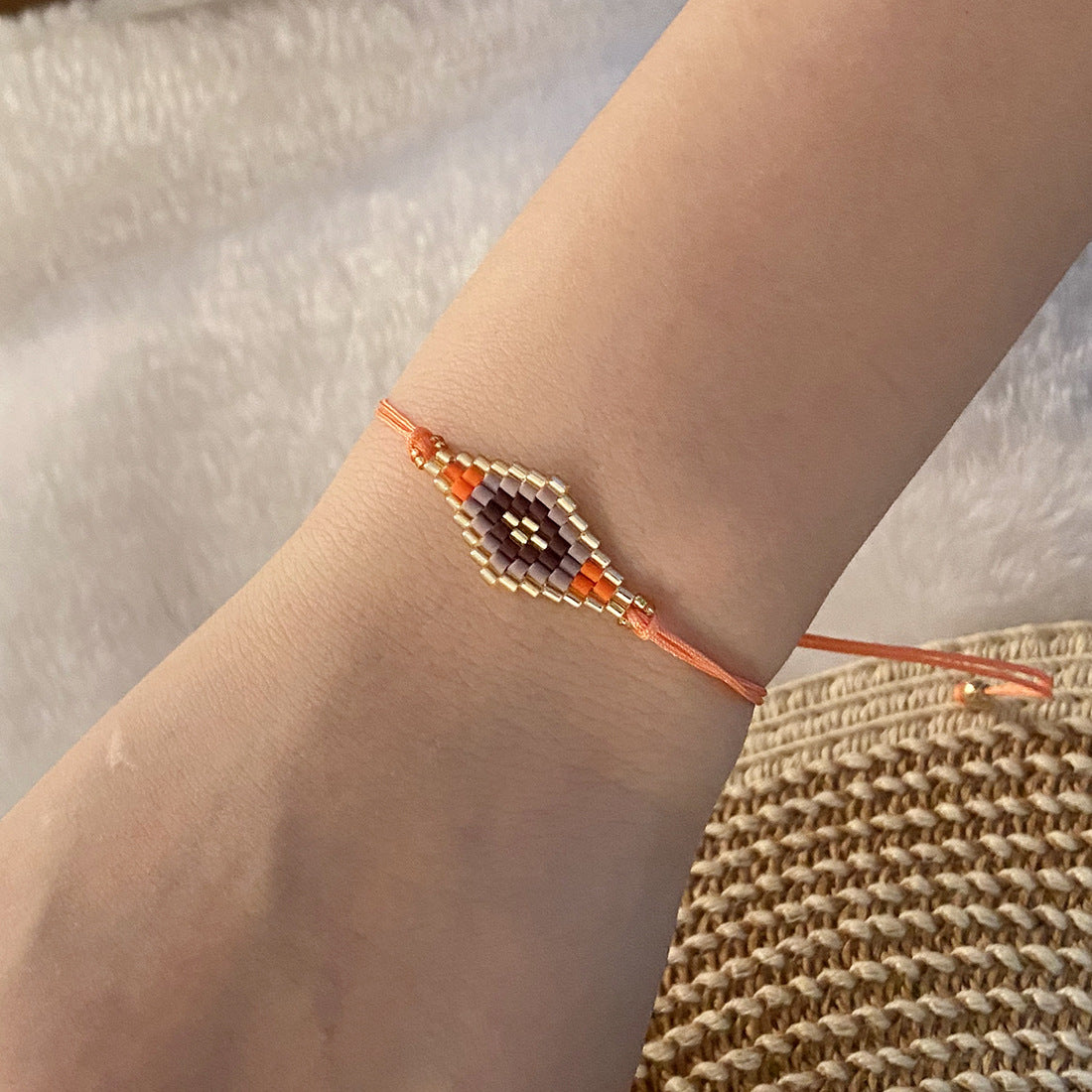 Bohemian Beaded Braided Bracelet for Women with Rhombus Shape and Geometric Pattern
