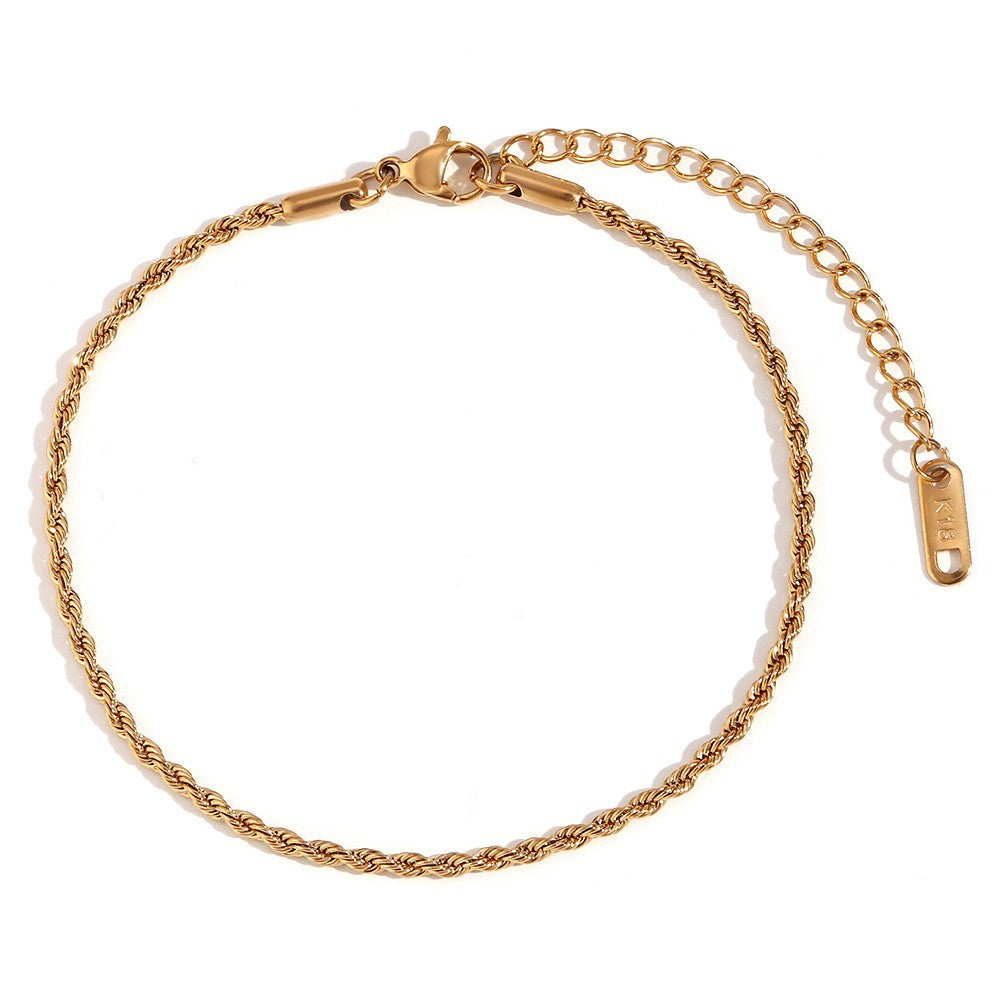 Minimalist Geometric Titanium Steel Twisted Chain Necklace for Women with 18K Gold Plating