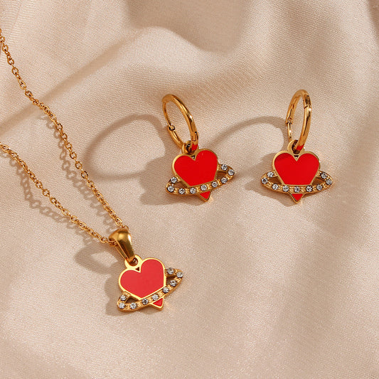 Fashionable Heart-Shaped Stainless Steel Plated Necklace with Red Enamel Accent and Circular Pendant