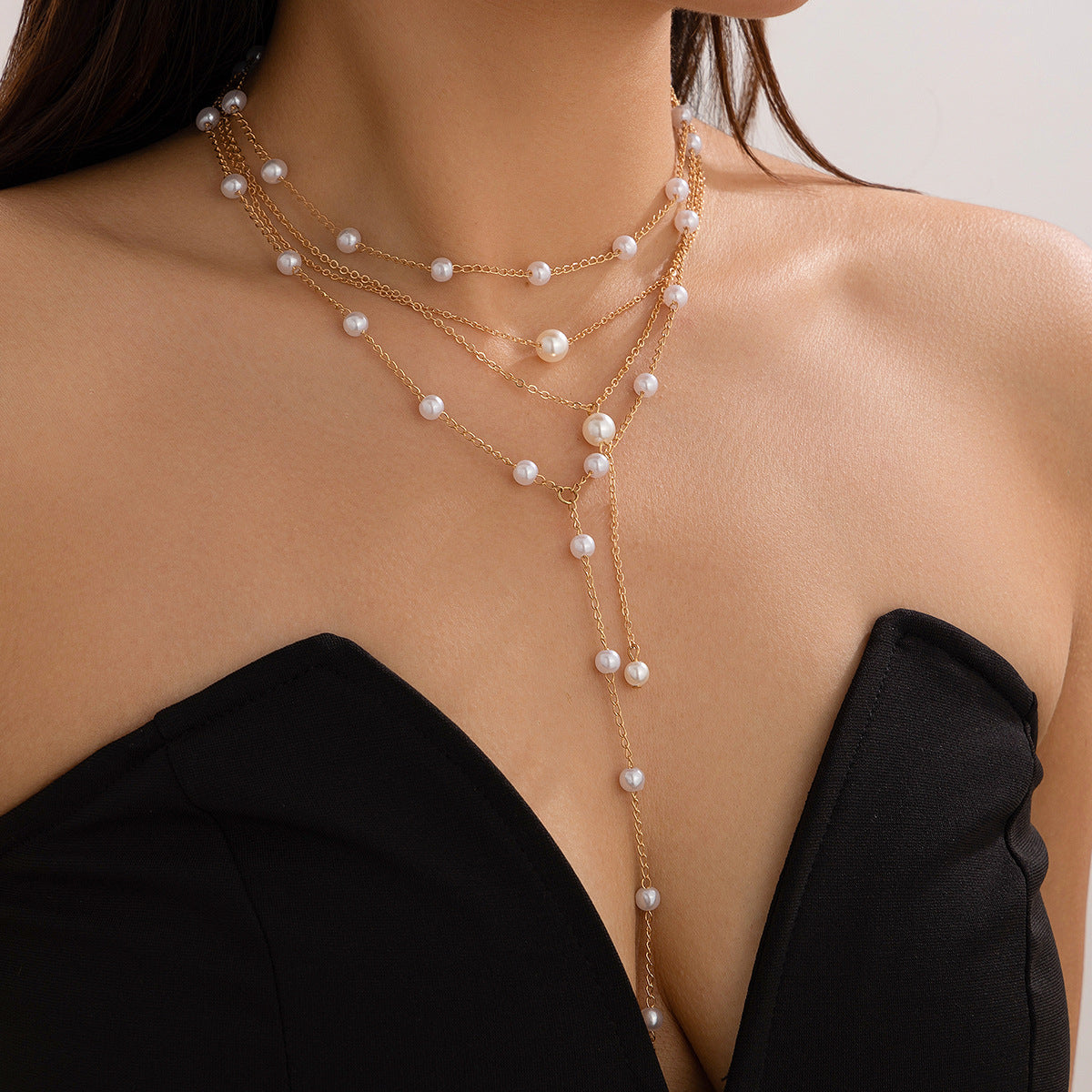 Minimalist Pearl Y-Shaped Tassel Necklace for Women with Plated Copper Chain and Geometric Pendant