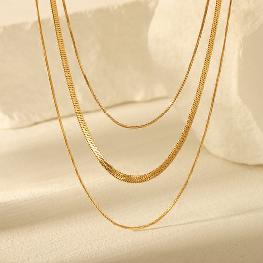 Collar de acero titanio estilo geométrico INS para mujer con diseño de cadena de cuchillas