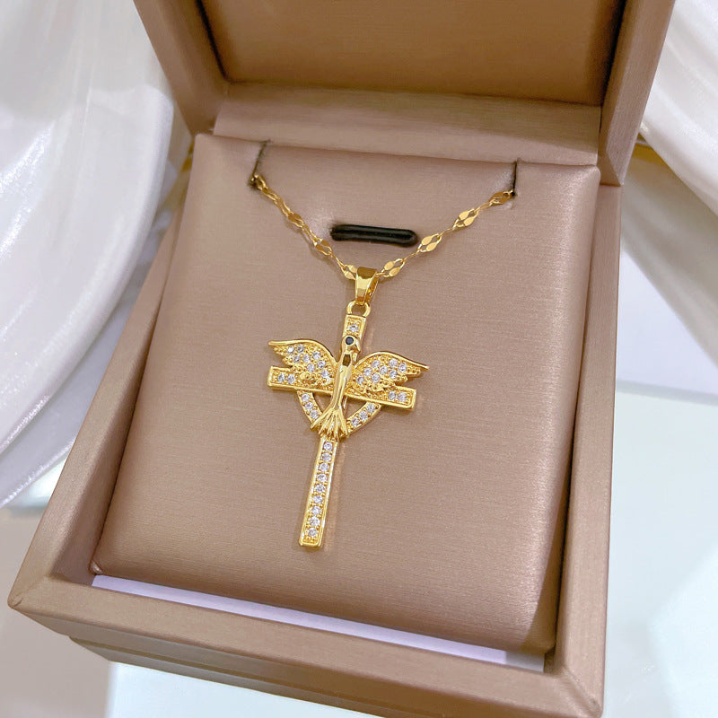 Collar de cadena de lujo con alas de acero de titanio y diamantes de imitación