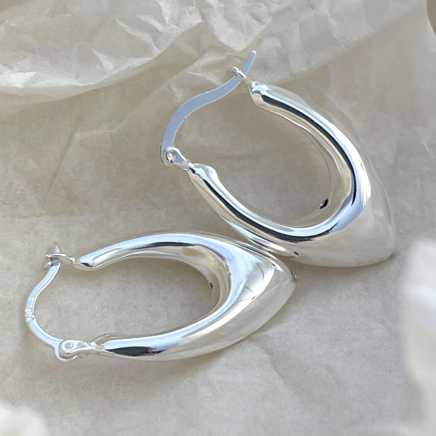 Minimalist Geometric U-Shaped Earrings for Women in 925 Sterling Silver with Gold Plating