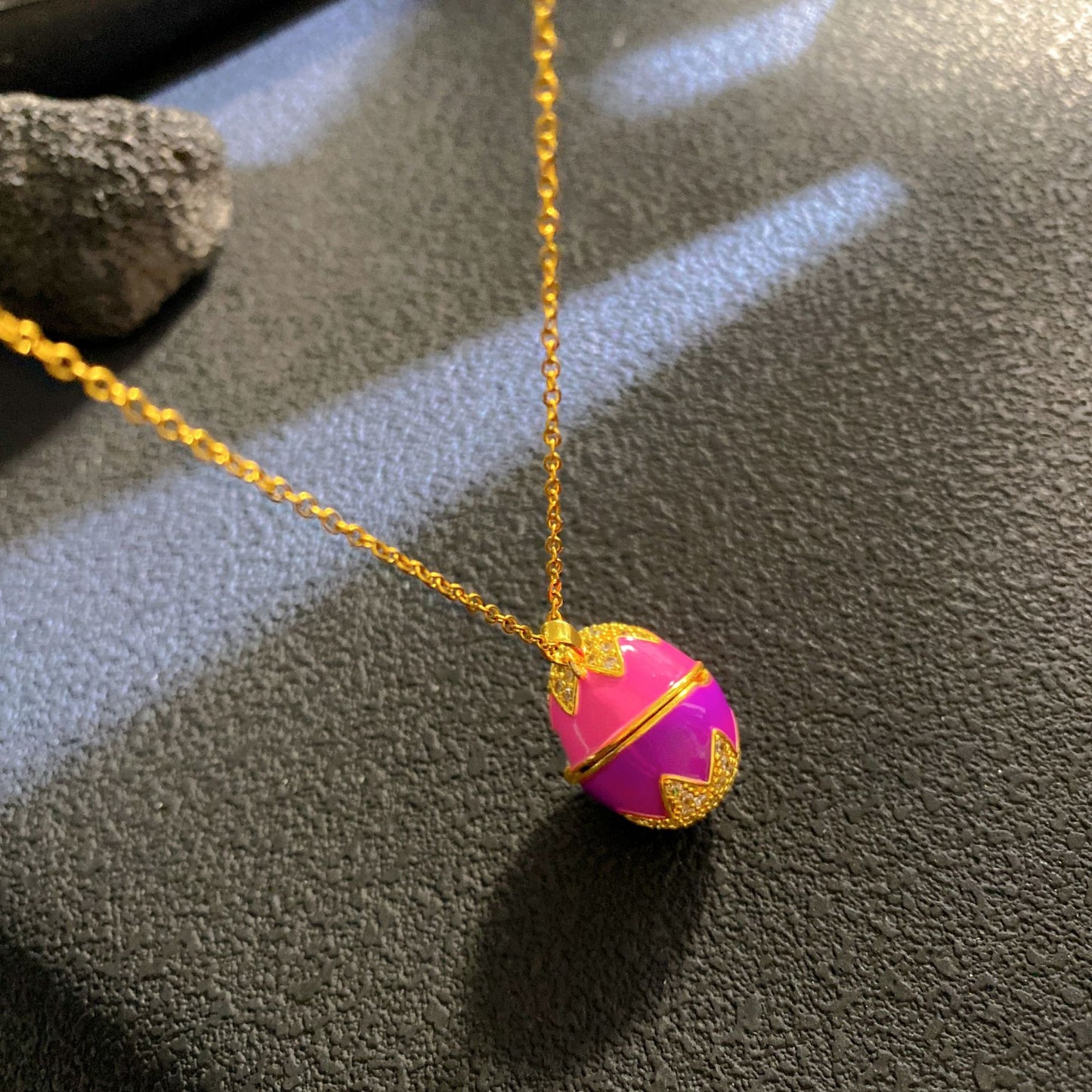 Vintage Elegant Geometric Leaf Teardrop Drip Oil Cubic Zirconia Necklace with 18K Gold Plated Brass Pendant on Titanium Steel Cable Chain for Women