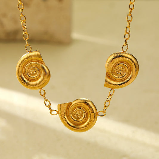 Collar Colgante de Caracol Espiral a la Moda de Acero Inoxidable con Baño de Oro de 18K para Mujer