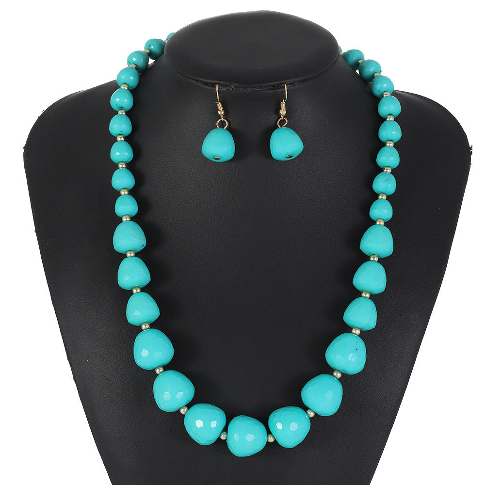 Retro Artistic Resin Necklace Set with Heart Teardrop and Bell Charms on O-Chain for Women