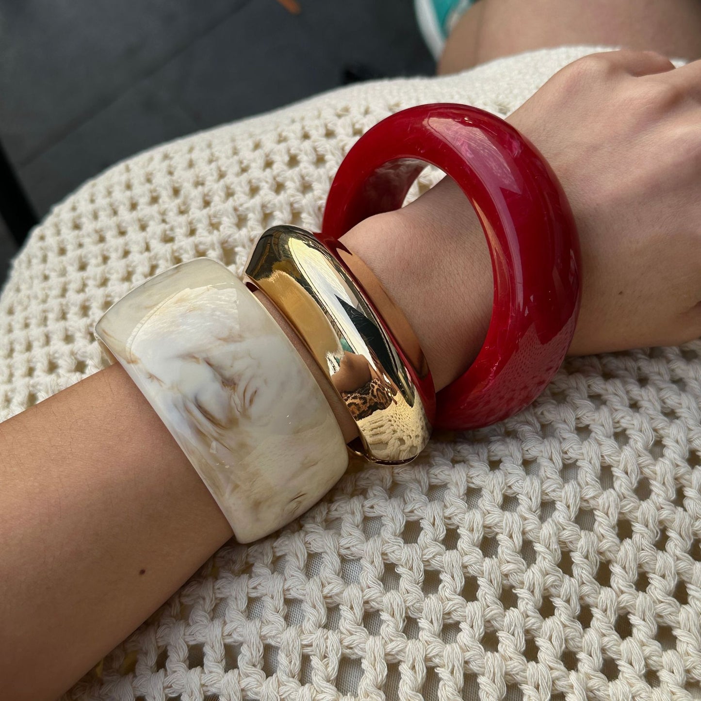 Bracciale alla moda in resina acrilica effetto marmo, geometrico quadrato e rotondo placcato