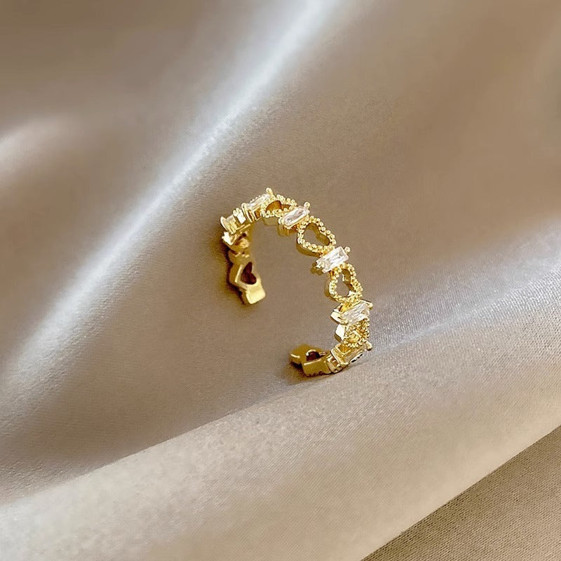 Anello minimalista a forma di cuore in rame con finitura placcata per donna, anello regolabile a fascia aperta