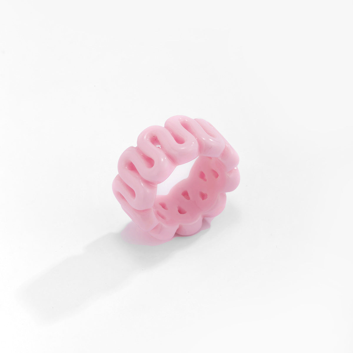 Creative Rustic-Chic Geometric Resin Ring for Women with Textured Line Detailing and Handcrafted Finish