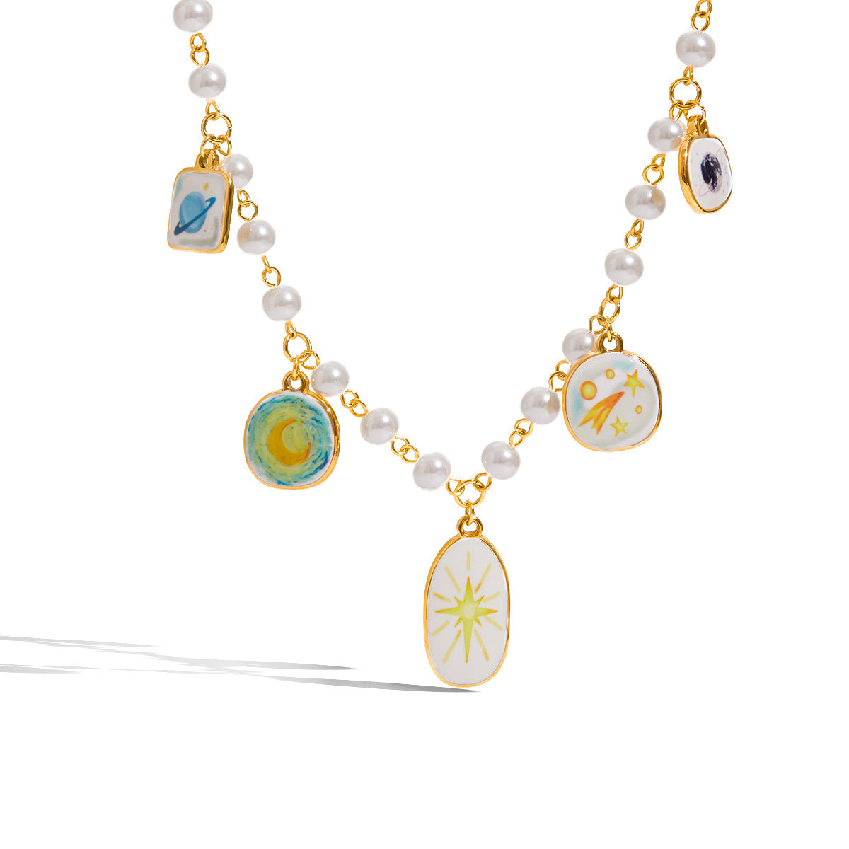 Collana Minimalista Geometrica in Acciaio Titanio con Accenti Simil-Perla, Catenina in Acciaio Inossidabile Elettroplaccato da Donna