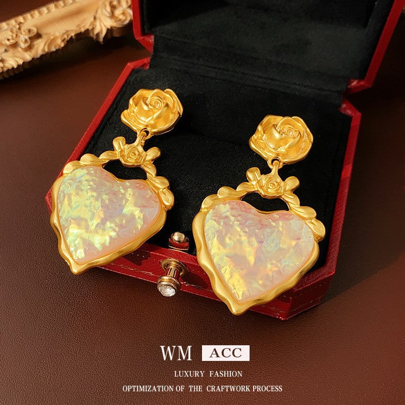 Pendientes de perlas y conchas de estilo vintage de aleación con baño de oro para mujer